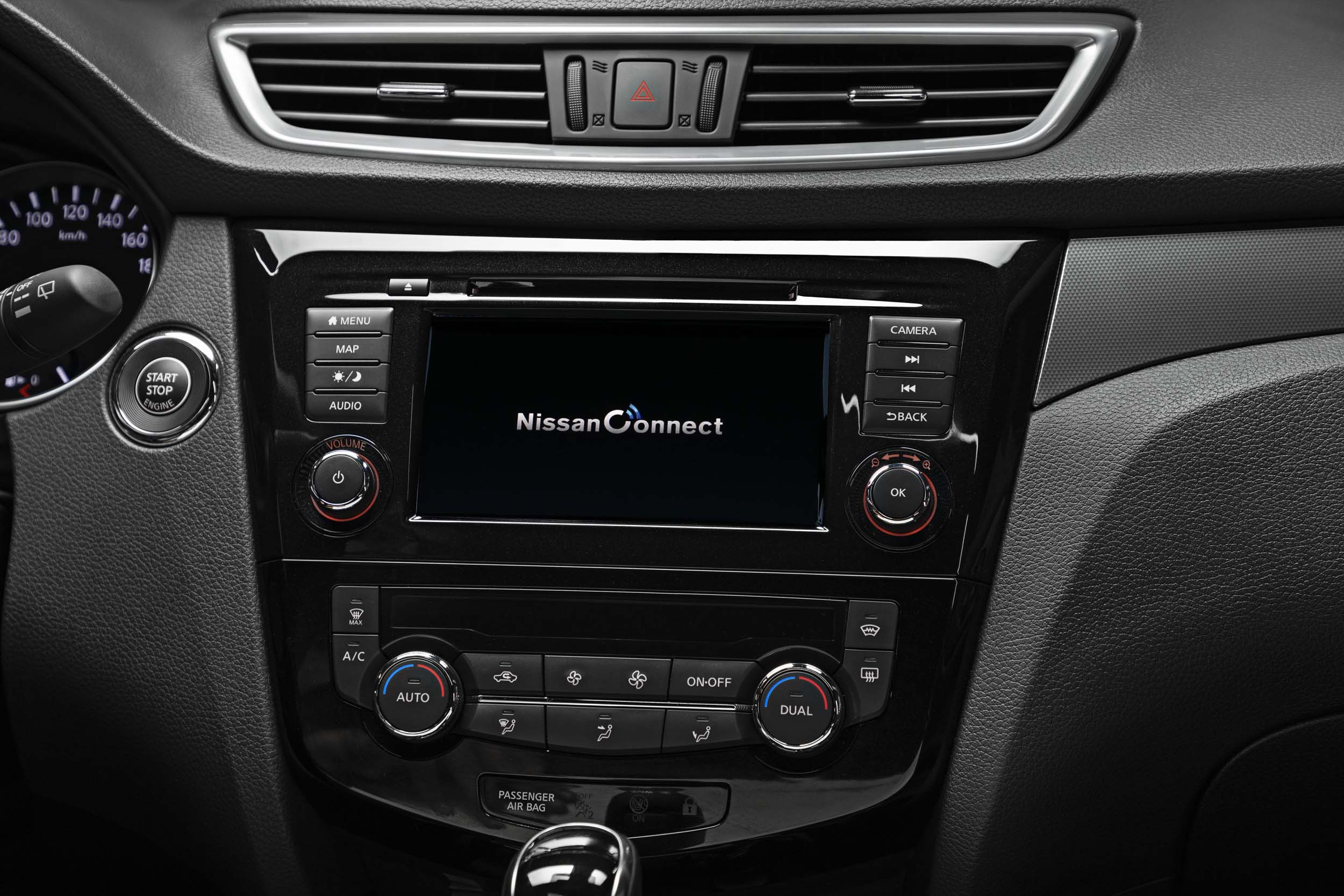 Nissan-Qashqai-NissanConnect