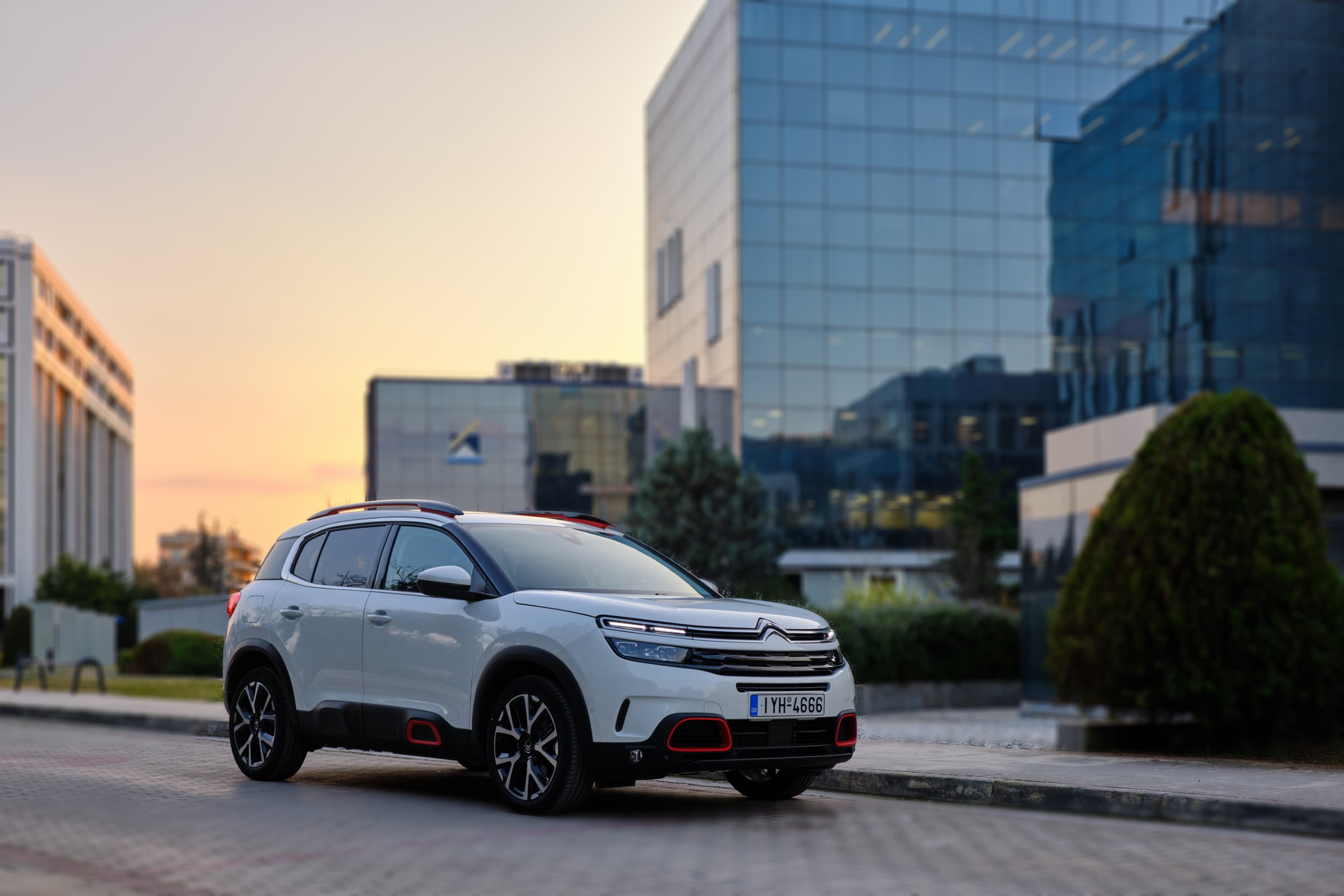 Εντυπωσιακό ντιζάιν για το Citroen C5 Aircross.