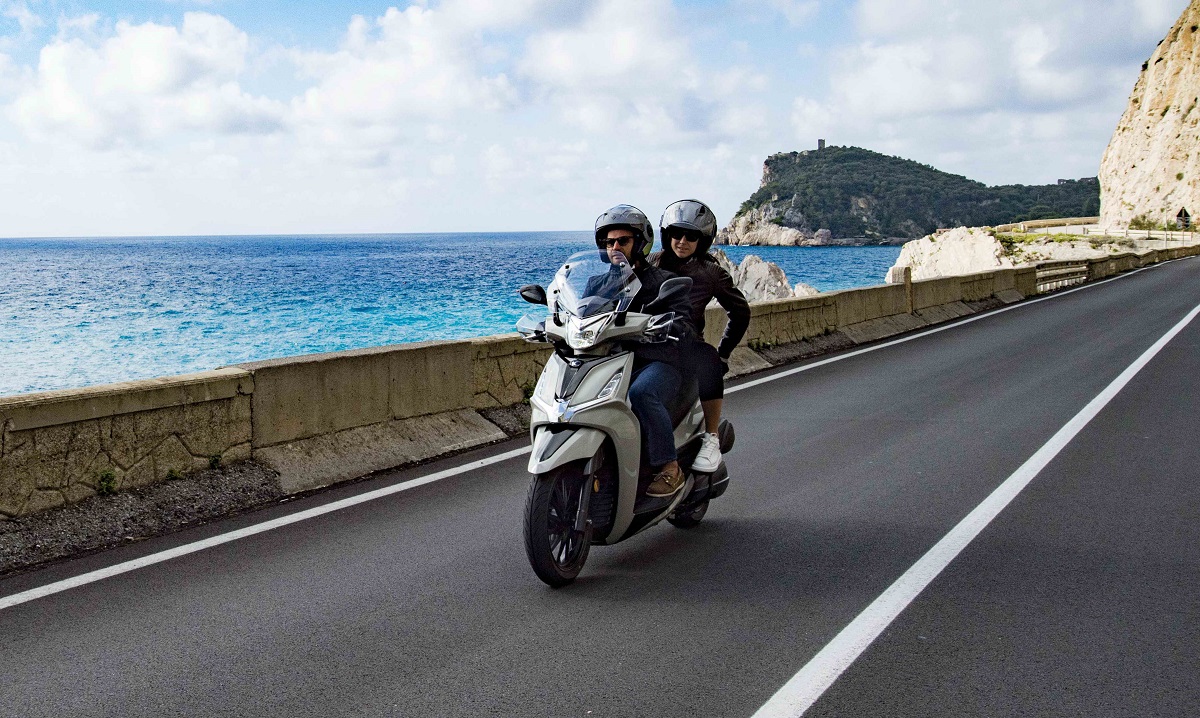 Kymco Agility 300i