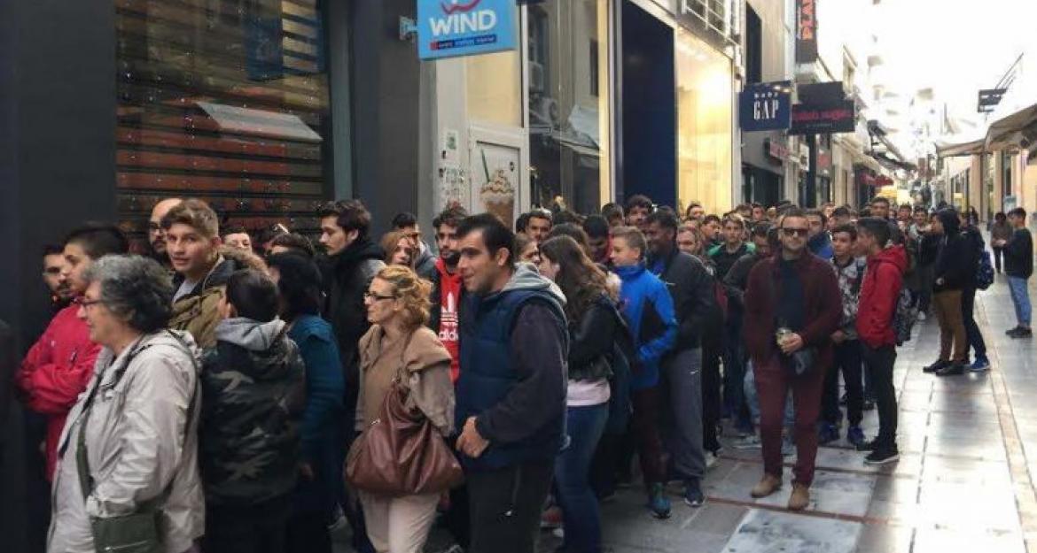 Η «καριέρα» της Black Friday στην Ελλάδα (pics)