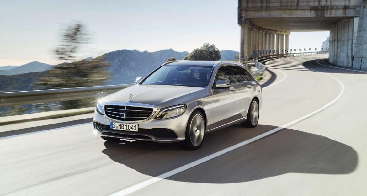 Στη Γενεύη η ανανεωμένη Mercedes C-Class (pics & vid)