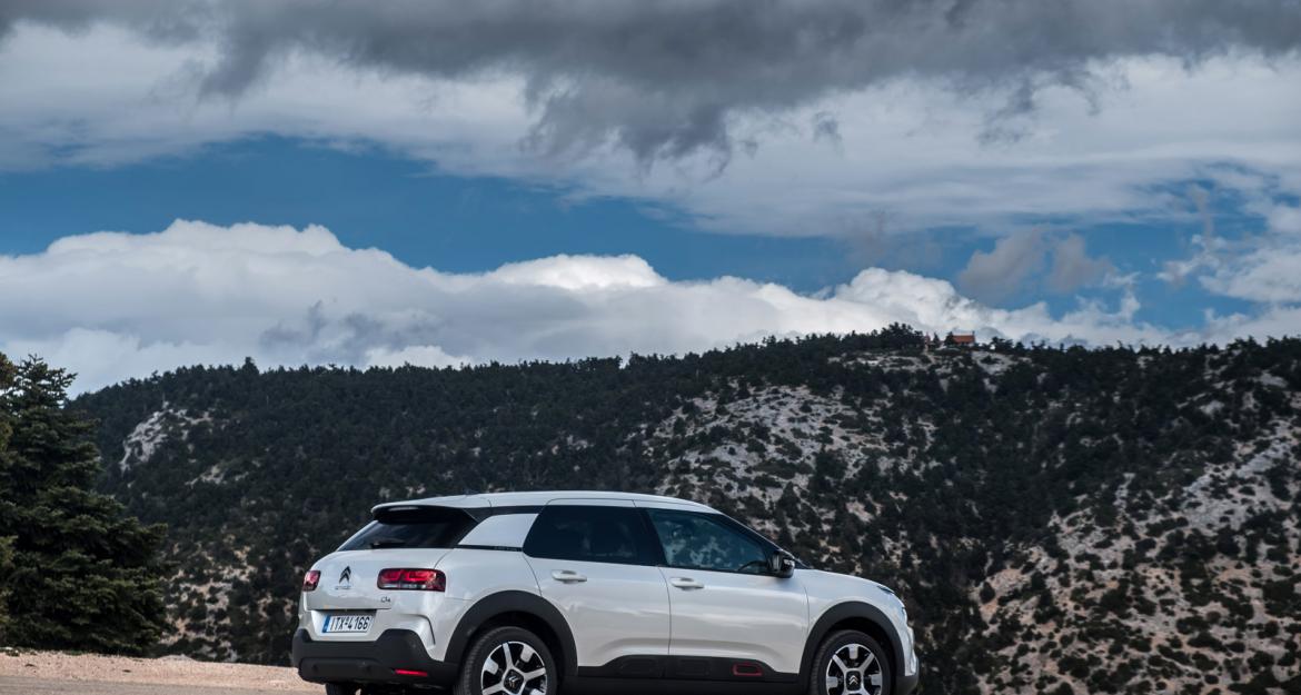 Τιμές, εκδόσεις, εντυπώσεις από το Citroen C4 Cactus (pics & vid)