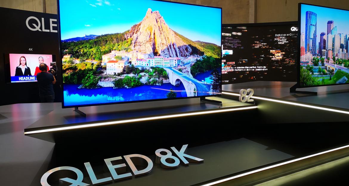 Tηλεόραση QLED 8K παρουσίασε η Samsung (pics)