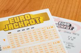 Eurojackpot: Οι τυχεροί αριθμοί για τα 84 εκατ. ευρώ