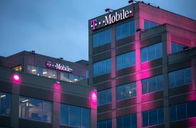 Πάνω από τις προβλέψεις τα κέρδη της T-Mobile - Οι νέοι συνδρομητές ξεπέρασαν AT&T και Verizon