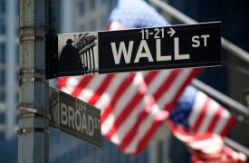 Ισχυρό α' εξάμηνο για Wall Street: Με διψήφια άνοδο S&P 500 και Nasdaq