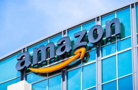 Η Amazon πέτυχε για πρώτη φορά κεφαλαιοποίηση 2 τρισ. δολαρίων