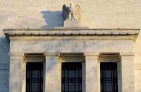 Fed: Κράτησε αμετάβλητα τα επιτόκια για 6η διαδοχική φορά
