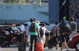 Αύξηση 11,1% στη διακίνηση επιβατών στους ελληνικούς λιμένες το δ' τρίμηνο