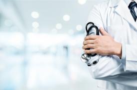 Παθολόγοι: Σοβαρές οι επιπτώσεις του «εντέλλεσθε» σε επαγγελματίες υγείας και ασθενείς