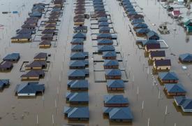 Βραζιλία: Οι πλημμύρες ανάγκασαν σχεδόν 70.000 άτομα να εγκαταλείψουν τα σπίτια τους