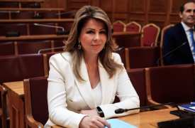 Ανέλαβε καθήκοντα η νέα υφυπουργός Κοινωνικής Συνοχής και Οικογένειας Κατερίνα Παπακώστα