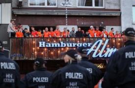 Γερμανία: Η αστυνομία του Αμβούργου πυροβόλησε άτομο που απείλησε αστυνομικούς