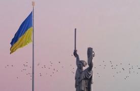 Παγκόσμιοι ηγέτες στη σύνοδο κορυφής για την Ουκρανία σε μια δοκιμή της διπλωματικής επιρροής του Κιέβου