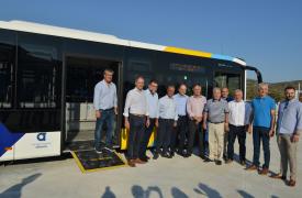 Σταϊκούρας: 211 νέα λεωφορεία σε περιαστικές γραμμές της Αττικής