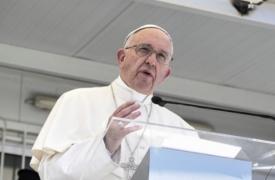 Βατικανό: Ο Πάπας στηλιτεύει τους λαϊκιστές, προειδοποιεί ότι η δημοκρατία έχει κλονιστεί
