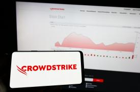 Από τους πιο ακριβοπληρωμένους στην Wall Street ο CEO της CrowdStrike - Πόσο του κόστισε το blackout