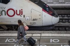 Γαλλία: Κατά μέσον όρο 7 στα 10 τρένα υψηλής ταχύτητας θα κινηθούν σήμερα στο σιδηροδρομικό άξονα