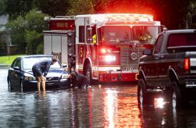 ΗΠΑ: Καταρρακτώδεις βροχές από την καταιγίδα Ντέμπι που φτάνει στην Τζόρτζια - Τουλάχιστον 6 νεκροί