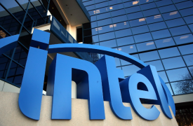 Η Intel έχει νέο CEΟ και η μετοχή της «εκσφενδονίστηκε» 12%