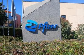 Pfizer: «Μεγαλώνει» η επένδυση στη Θεσσαλονίκη – Νέες θέσεις εργασίας