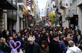 Ακίνητα – Retail: Η Ερμού, οι Αθηναϊκές «πιάτσες» και οι «αφίξεις» – Η διεθνής τάση με καταστήματα «ναυαρχίδες»