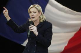 Γαλλία-δημοσκόπηση: Μακριά από την απόλυτη πλειοψηφία στην εθνοσυνέλευση το RN της Λεπέν