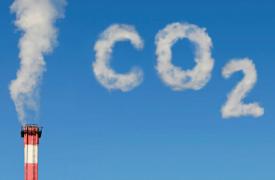 «Βουτιά» στις εκπομπές CO2 για την παραγωγή ηλεκτρικής ενέργειας