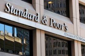 Αναβάθμισε τις ελληνικές τράπεζες η Standard & Poor's - Θετικό το outlook