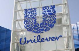 Unilever: Πουλάει τα assets της στη Ρωσία