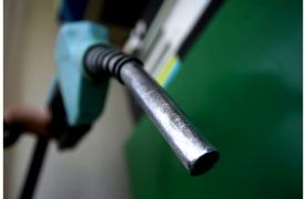 Καύσιμα: Ακριβά θα πληρώσουν τις πασχαλινές διακοπές οι Έλληνες – Πάνω από 2 ευρώ η βενζίνη σε 21 νομούς