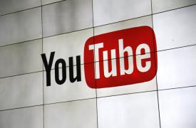 Η Ρωσία ζητά από την Google να ξεμπλοκάρει 200 ρωσικά κανάλια στο YouTube