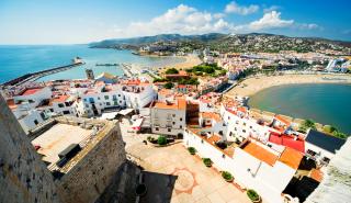 Ισπανία: Ρεκόρ για τον αριθμό των ξένων τουριστών το 2023 - 108 δισ. ευρώ τα έσοδα