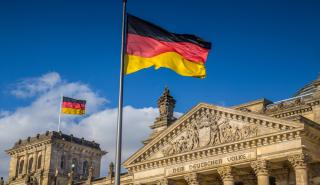 Bundestag: «Γρήγορες και μη γραφειοκρατικές λύσεις» για βίζα σε Ρώσους που εγκαταλείπουν την χώρα τους