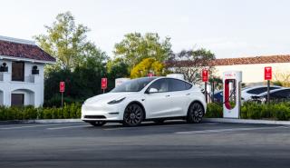 Νέος σταθμός supercharger της Tesla στην Πάτρα