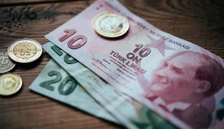 Τουρκική λίρα: Νέο ιστορικό χαμηλό έναντι του δολαρίου