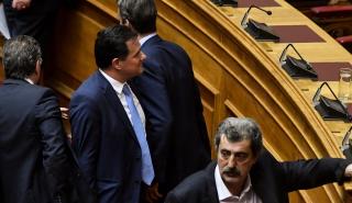 Επεισόδιο στη Βουλή: Έκλεισαν το μικρόφωνο στον Πολάκη - Εκτροπή καταγγέλλει ο ΣΥΡΙΖΑ