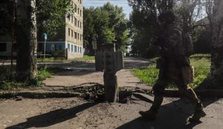 Εκατό ημέρες πολέμου στην Ουκρανία: Οι μάχες συνεχίζουν να μαίνονται - «Αισιοδοξία» Ζελένσκι