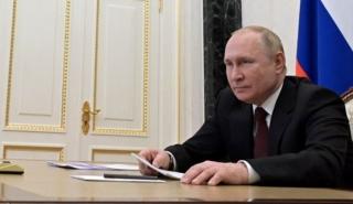 Ο Πούτιν σε άσκηση στρατηγικών πυρηνικών δυνάμεων: «Υψηλός ο κίνδυνος σύγκρουσης παγκοσμίως»