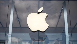 Η Apple άνοιξε το πρώτο της κατάστημα στην Ινδία
