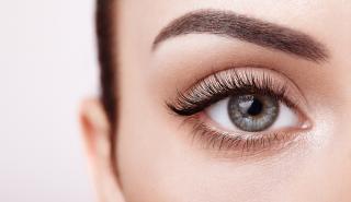 Οι 7 κίνδυνοι που ενέχει το τρίψιμο ματιών