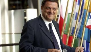 Ιταλικά ΜΜΕ: Ο πρώην ευρωβουλευτής Α. Παντσέρι στο επίκεντρο της υπόθεσης διαφθοράς στην ευρωβουλή