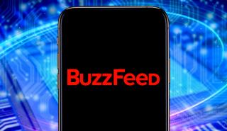 Buzzfeed: «Τσεκούρι» στο 15% των εργαζομένων της - Καταβαράθρωση για τη μετοχή