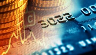 Τράπεζες: Αγώνας δρόμου από Σεπτέμβριο για αύξηση των νέων δανείων κόντρα στις πρόωρες αποπληρωμές