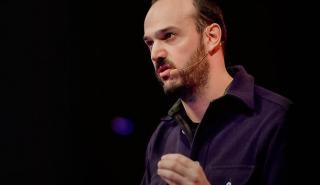 Tα «όμορφα ψέματα» του sound design - O Τάσος Φραντζολάς στο TEDxAthens