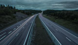 Σουηδία: Ασύρματη φόρτιση για τα ηλεκτρικά οχήματα μέχρι το 2025