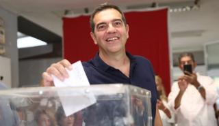 Ψήφισε ο Αλ. Τσίπρας: Τους μεγάλους αγώνες θα τους δώσουμε όλοι μαζί ενωμένοι
