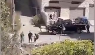 Μ. Ανατολή: Πυρά στο κομβόι του Μαχμούτ Αμπάς στη Δυτική Όχθη - Χτυπήθηκε σωματοφύλακάς του
