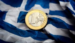 IMD: Άνοδος δύο θέσεων της ελληνικής οικονομίας στον δείκτη ανταγωνιστικότητας