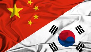 Βόρεια Κορέα: Kαταδικάζει τη συζήτηση για αποπυρηνικοποίηση στη σύνοδο κορυφής Ν.Κορέας-Ιαπωνίας-Κίνας